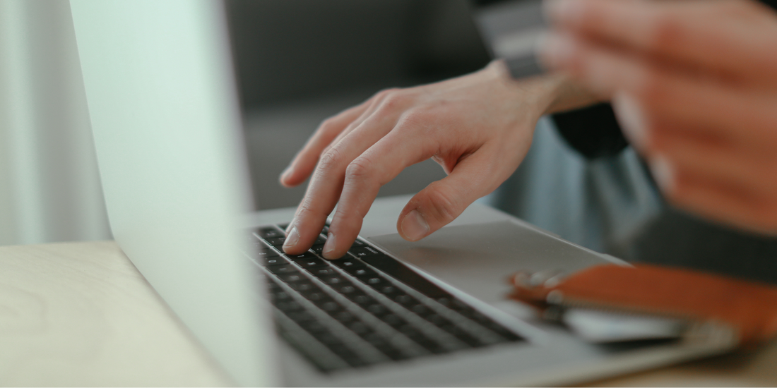 Comprar lentes de contacto por internet: Facilidad y beneficios de una opción segura